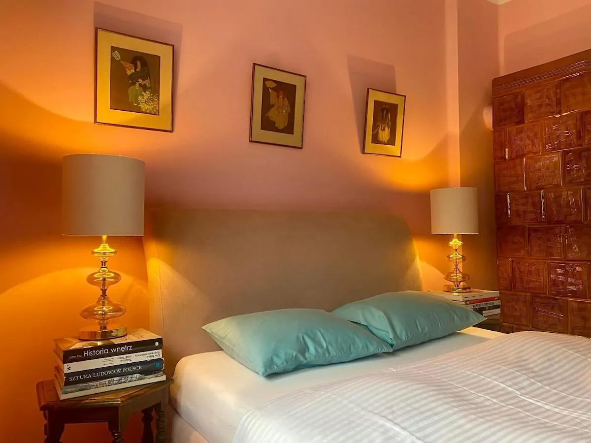 Charming And Stylish Apartment Krakow