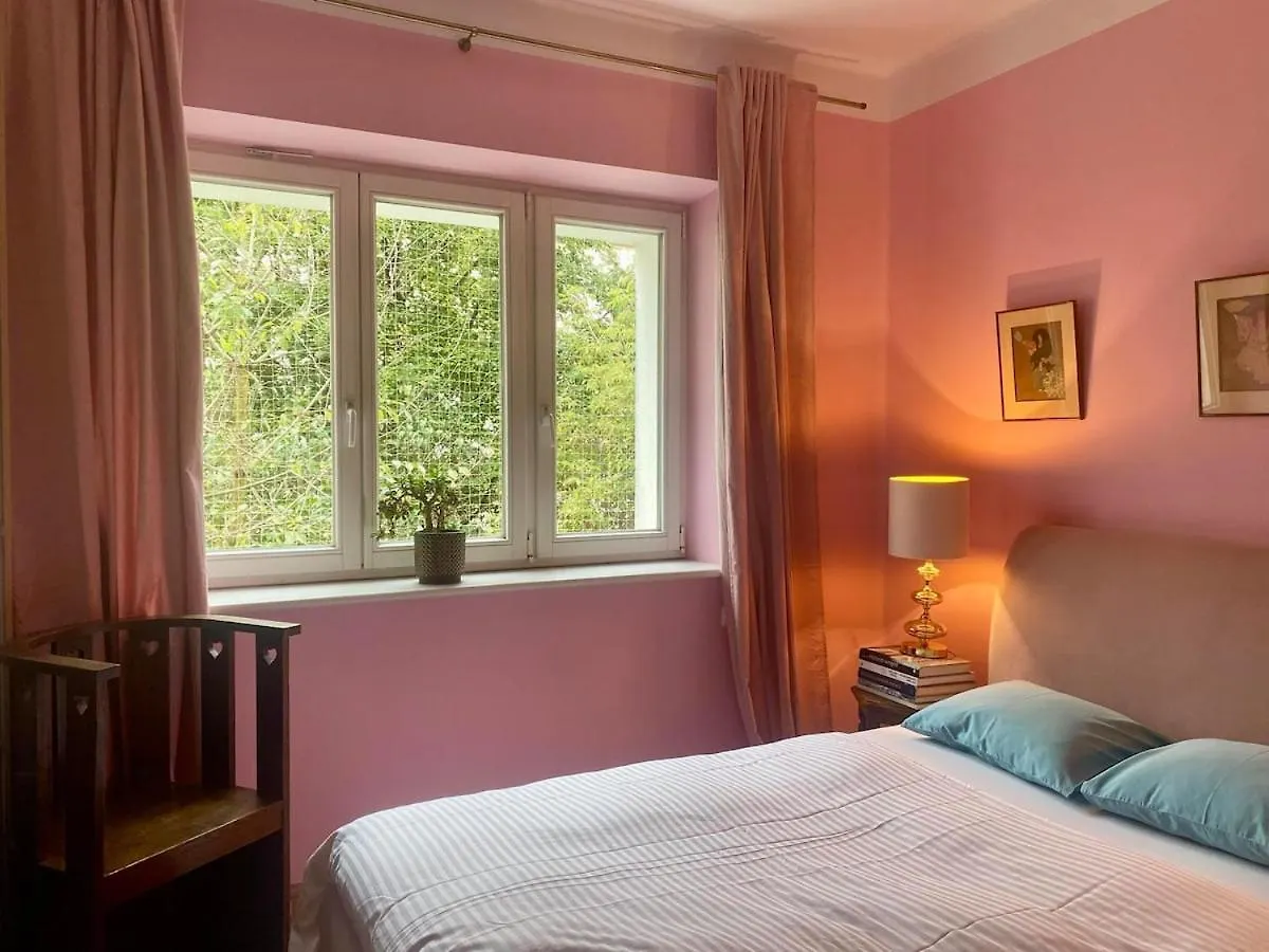 Charming And Stylish Apartment Krakow Poland