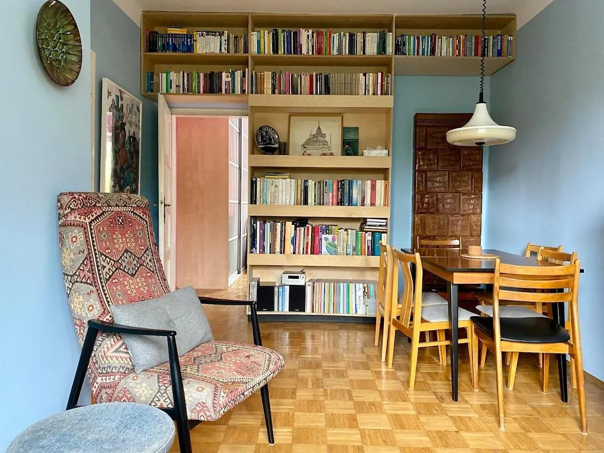 Charming And Stylish Apartment Krakow