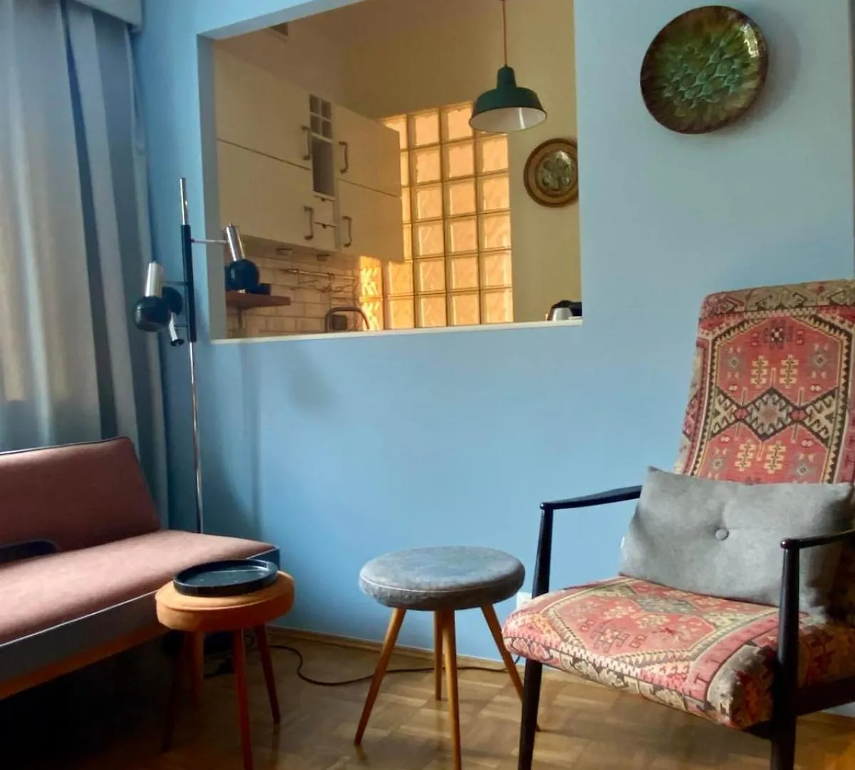 Charming And Stylish Apartment Krakow